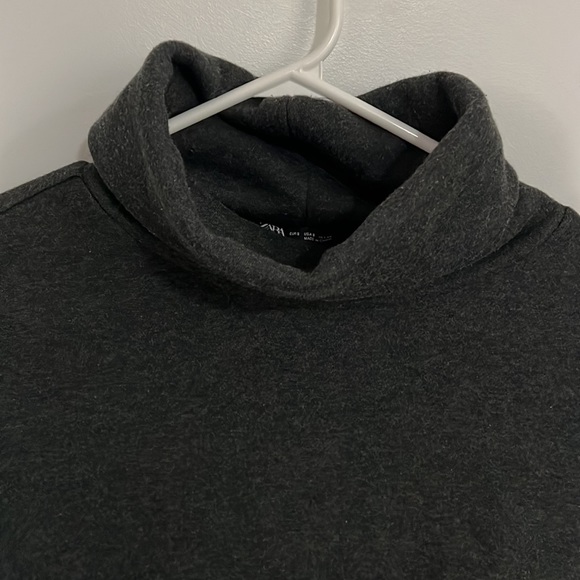 Zara cowl neck crew sweatshirt - Picture 2 of 2